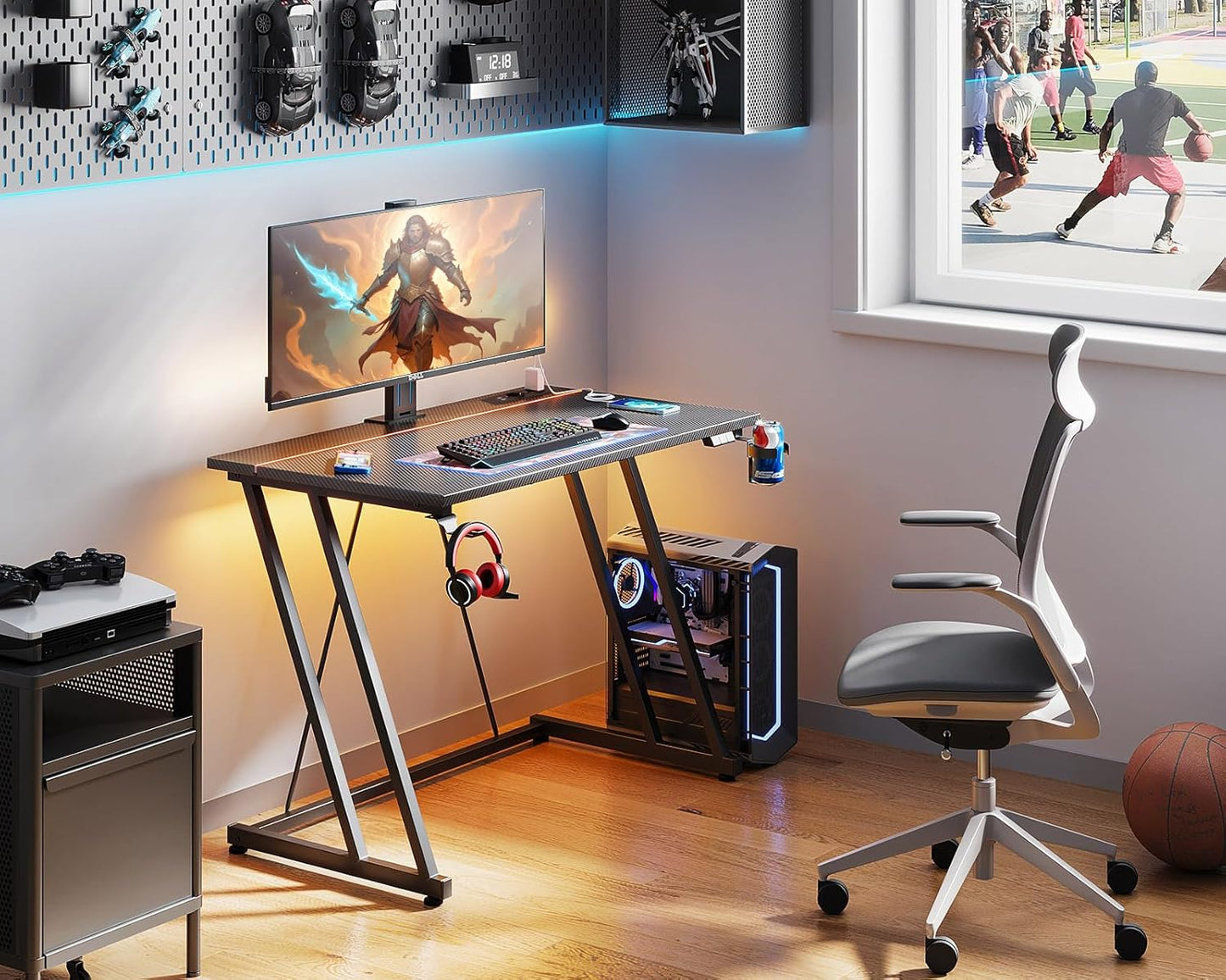 ODK 80 × 50 Cm Mesa Gaming Con Luces LED Y Toma De Corriente, Escritorio Gaming Con Soporte Para Taza Y Gancho Para Auriculares, Fibra De Carbono Negro