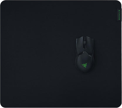 Razer Gigantus V2 Large – Alfombrilla Gaming, Superficie Suave para Mayor Rapidez y Control, Medidas 450 x 400 x 3 mm, Base de Goma Antideslizante, Tela Microtexturizada, Color Negro